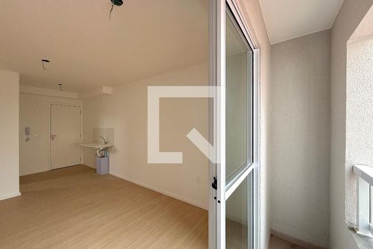 Sacada  de kitnet/studio à venda com 0 quarto, 24m² em Brooklin Paulista, São Paulo