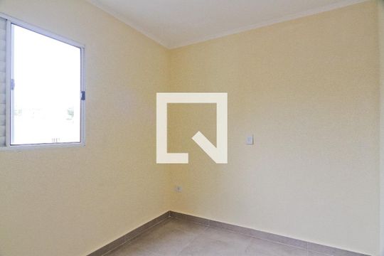 Quarto 2 de apartamento para alugar com 2 quartos, 65m² em Vila Mangalot, São Paulo