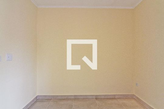 Quarto 1 de apartamento para alugar com 2 quartos, 65m² em Vila Mangalot, São Paulo