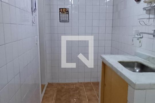 Cozinha de apartamento à venda com 2 quartos, 52m² em Rocha Miranda, Rio de Janeiro