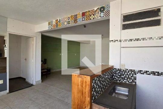 Casa para alugar com 4 quartos, 408m² em Buritis, Belo Horizonte