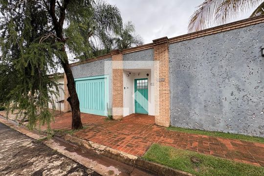 Fachada de casa para alugar com 4 quartos, 490m² em Subsetor Sul - 6 (s-6), Ribeirão Preto