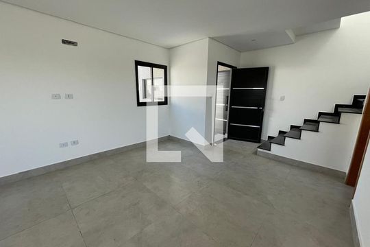 Casa à venda com 3 quartos, 100m² em Parque Sao Domingos, São Paulo