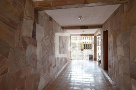 Casa à venda com 3 quartos, 259m² em Jardim Rosa de Franca, Guarulhos