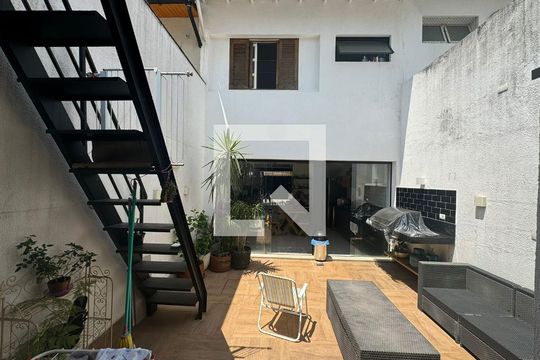 Casa de Condomínio à venda com 2 quartos, 110m² em Santo Amaro, São Paulo