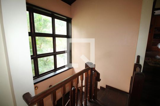 Escada de casa de condomínio à venda com 4 quartos, 350m² em Jacarepaguá, Rio de Janeiro