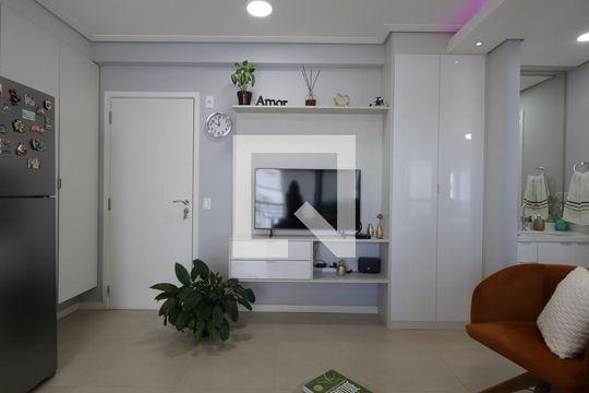 Sala de apartamento para alugar com 1 quarto, 38m² em Vila Andrade, São Paulo