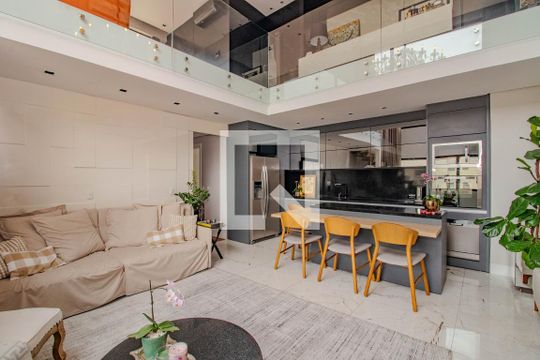 Sala de apartamento à venda com 3 quartos, 146m² em São João, Porto Alegre