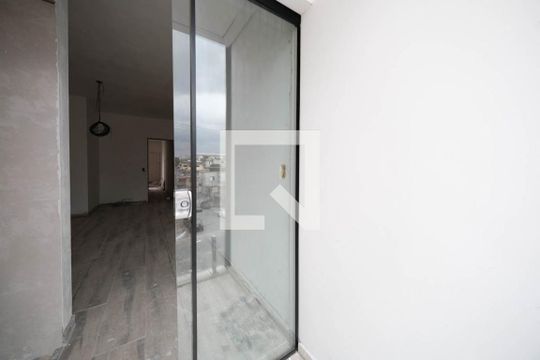 Suíte de casa à venda com 3 quartos, 115m² em Vila Sao Francisco, São Paulo