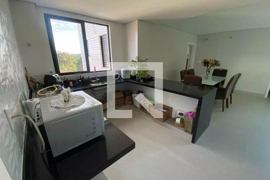 Apartamento para alugar com 4 quartos, 135m² em Liberdade, Belo Horizonte