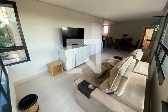 Apartamento para alugar com 4 quartos, 135m² em Liberdade, Belo Horizonte