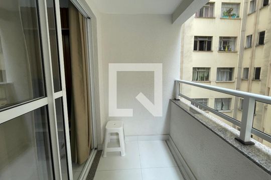 Varanda da Sala/cozinha de apartamento para alugar com 1 quarto, 30m² em Centro Histórico de São Paulo, São Paulo