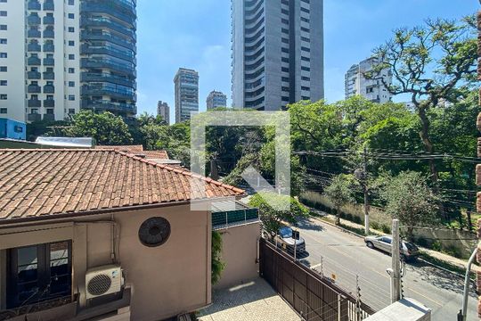 Quarto Suíte de kitnet/studio para alugar com 1 quarto, 35m² em Vila Nova Conceição, São Paulo
