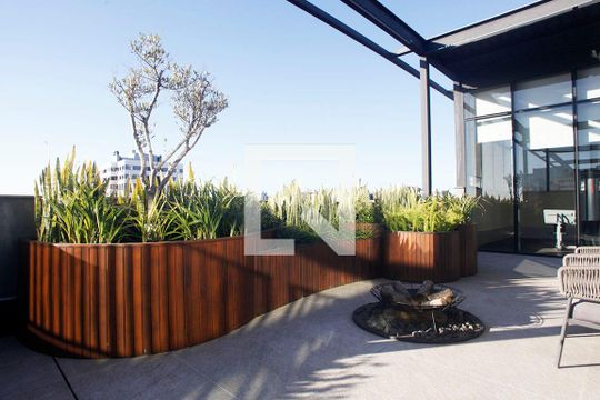 Área Comum - Rooftop de kitnet/studio à venda com 2 quartos, 75m² em Auxiliadora, Porto Alegre