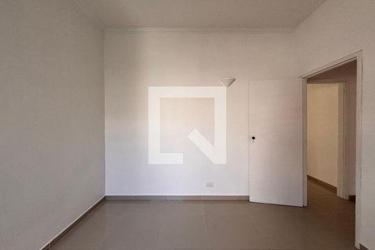 Casa para alugar com 3 quartos, 230m² em Vila Clementino, São Paulo
