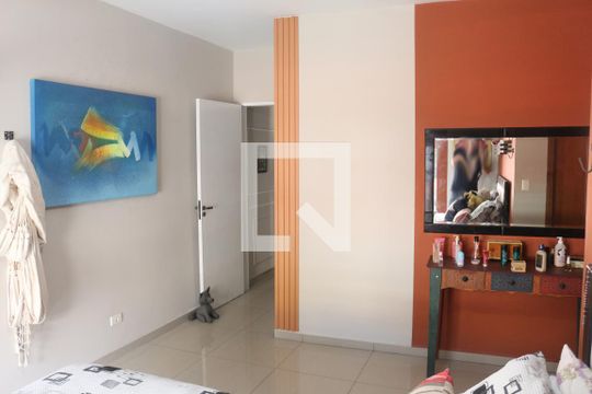 Suíte de casa à venda com 4 quartos, 200m² em Campestre, São Caetano do Sul
