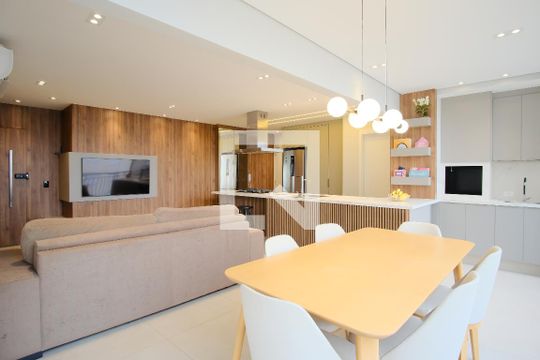 Sala de apartamento à venda com 3 quartos, 106m² em Tatuapé, São Paulo