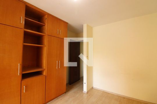 Casa à venda com 3 quartos, 156m² em Parque Santo Antonio, São Bernardo do Campo