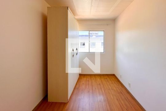 Quarto 1 de apartamento para alugar com 2 quartos, 55m² em Sertão do Maruim, São José