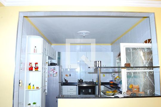 Cozinha de casa à venda com 3 quartos, 167m² em Vitoria, Belo Horizonte
