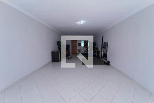 Casa à venda com 3 quartos, 140m² em Jardim do Mar, São Bernardo do Campo