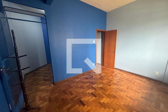 Apartamento à venda com 2 quartos, 76m² em Centro, Belo Horizonte