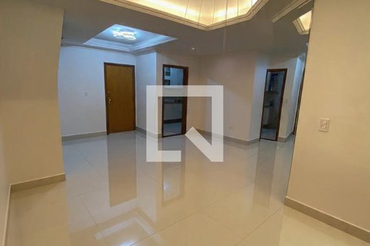 Apartamento à venda com 3 quartos, 200m² em Bairro da Glória, Contagem