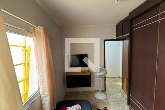 Casa para alugar com 3 quartos, 150m² em Carajás, Uberlândia