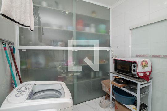 Área de Serviço de casa de condomínio para alugar com 5 quartos, 340m² em Parque Ortolândia, Hortolândia