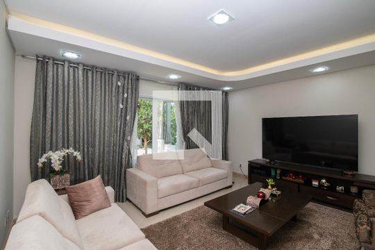 Sala de casa de condomínio para alugar com 5 quartos, 340m² em Parque Ortolândia, Hortolândia