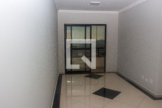Sala de apartamento à venda com 3 quartos, 74m² em Vila do Castelo, São Paulo