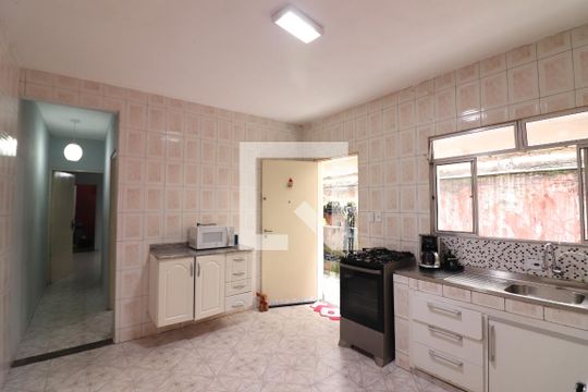 Cozinha  de casa para alugar com 2 quartos, 125m² em Jardim Thelma, São Bernardo do Campo