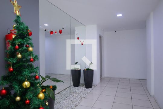 Área comum - Saguão do prédio de apartamento para alugar com 2 quartos, 41m² em Cidade Líder, São Paulo