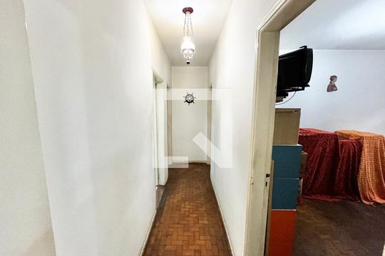 Corredor de casa à venda com 3 quartos, 238m² em Sítio do Morro, São Paulo