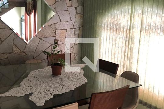 Casa à venda com 3 quartos, 159m² em Vila Arens/Vila Progresso, Jundiaí