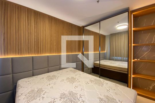 Quarto 1 de apartamento para alugar com 2 quartos, 45m² em Nova Piraju, São Paulo