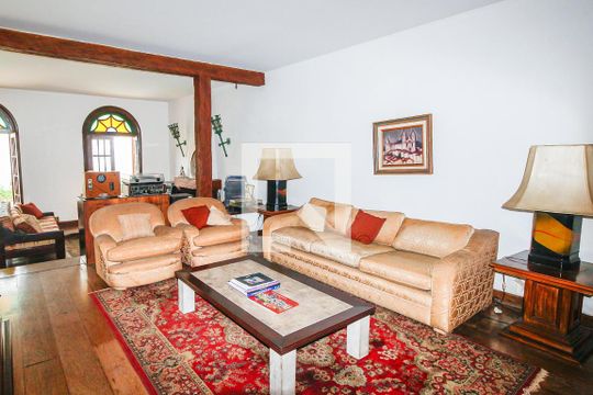 Sala  de casa para alugar com 4 quartos, 320m² em Vila Sonia, São Paulo