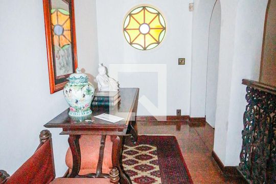 Hall de entrada de casa à venda com 4 quartos, 320m² em Vila Sonia, São Paulo