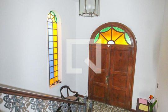 Entrada de casa à venda com 4 quartos, 320m² em Vila Sonia, São Paulo