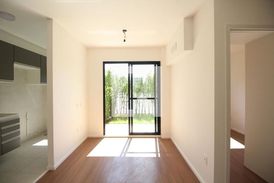 Sala de apartamento à venda com 2 quartos, 83m² em Barra Olímpica, Rio de Janeiro