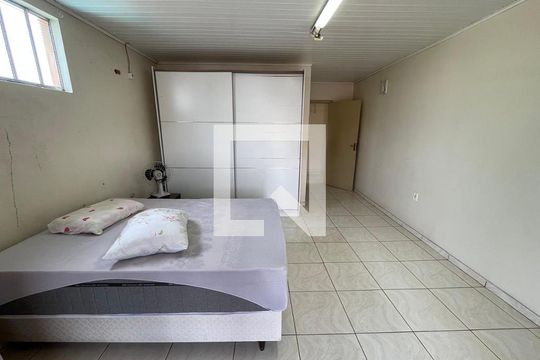 Suíte de casa para alugar com 3 quartos, 300m² em Industrial, Novo Hamburgo