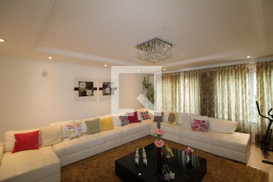 Sala de casa à venda com 6 quartos, 373m² em Jardim São Paulo, São Paulo