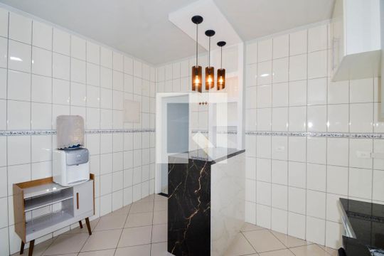 Cozinha de casa à venda com 2 quartos, 88m² em Jardim Maia, Guarulhos