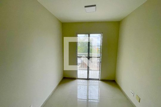Sala de apartamento para alugar com 2 quartos, 64m² em Macedo, Guarulhos