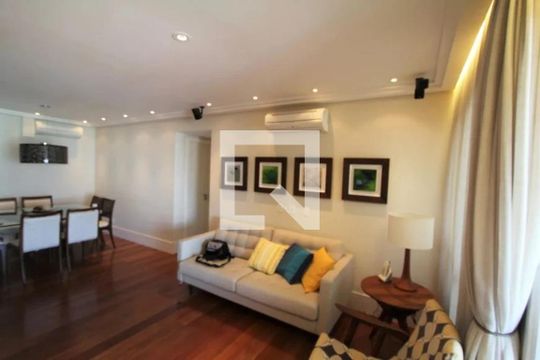 Apartamento para alugar com 3 quartos, 165m² em Vila Congonhas, São Paulo