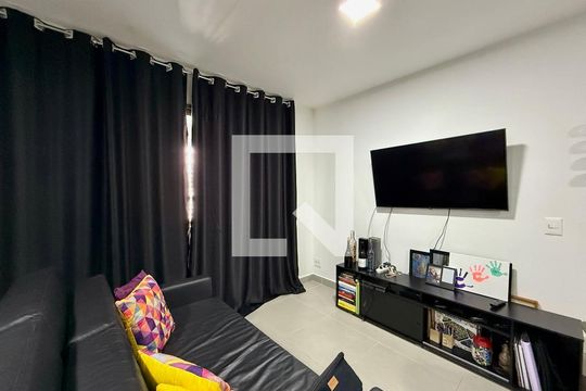 Sala de apartamento para alugar com 1 quarto, 41m² em Santo Amaro, São Paulo