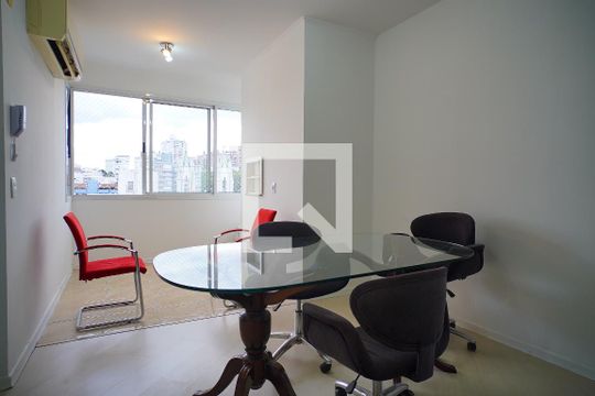 Sala de apartamento para alugar com 2 quartos, 80m² em Floresta, Porto Alegre