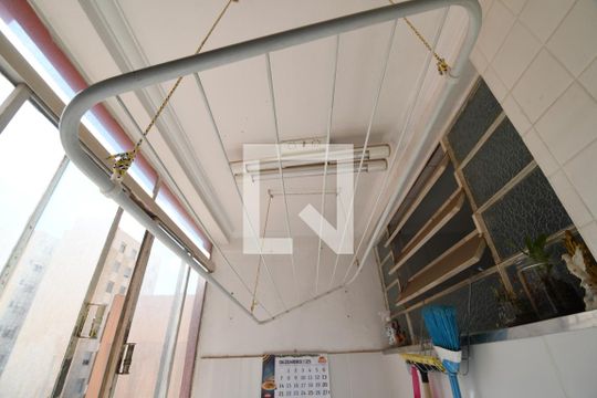Área de Serviço de apartamento à venda com 2 quartos, 76m² em Centro, Campinas