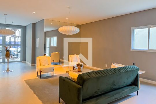 Hall social de kitnet/studio para alugar com 1 quarto, 31m² em Vila Dom Pedro I, São Paulo