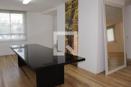 Apartamento à venda com 3 quartos, 280m² em Santa Cecilia, São Paulo